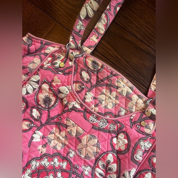 Vera Bradley Large Pink Floral Shoulder Bag - Picture 6 of 9